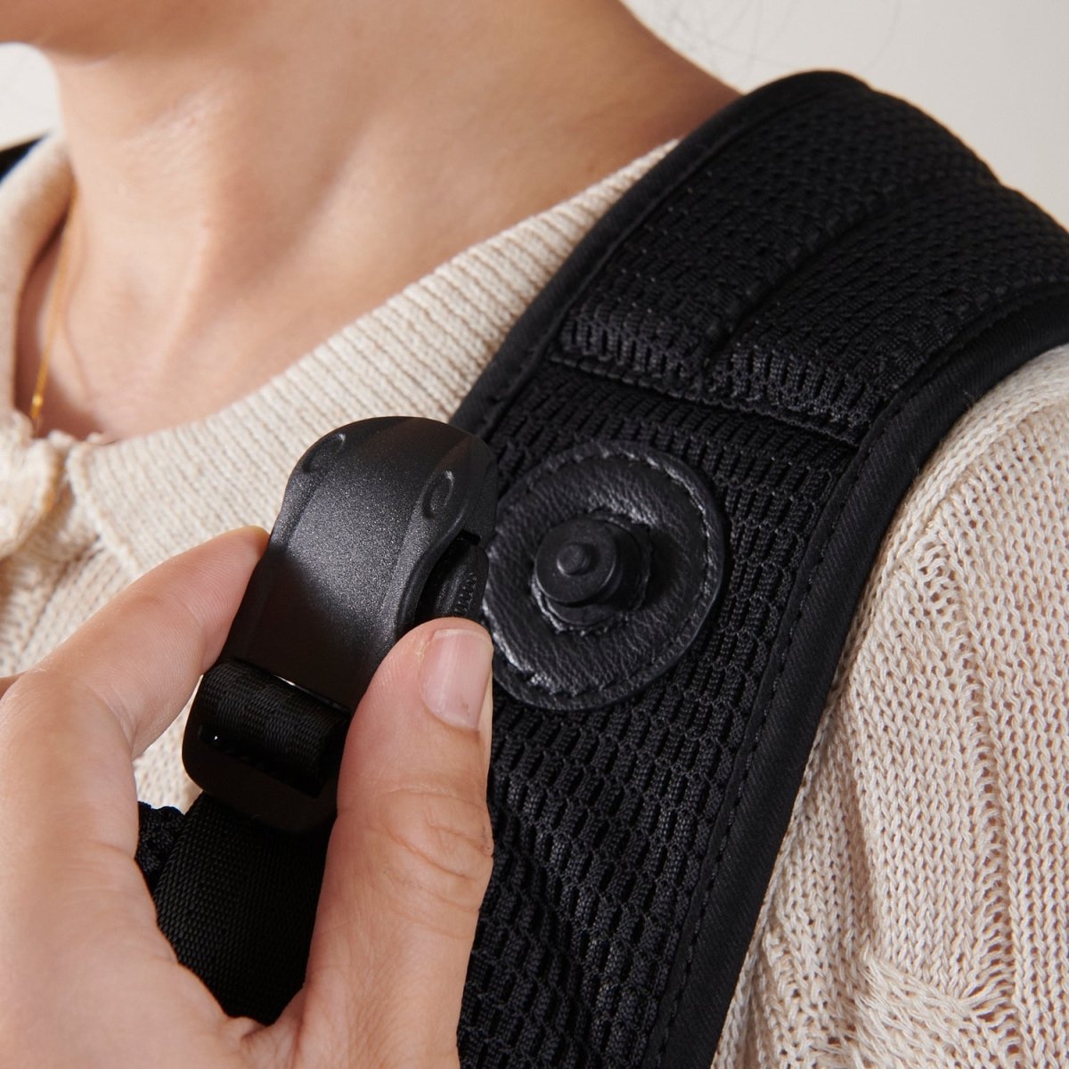 All - in - One Baby Carrier - 3ozs