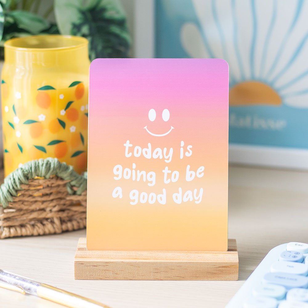 Mindful Moments Affirmation Cards – 10 Motivational Messages + Wooden Stand - 3oz Essentials